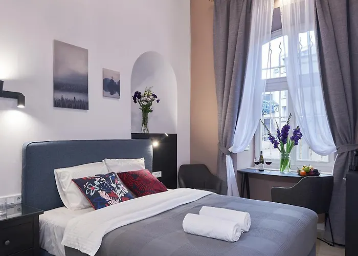 7 Heaven Elegant Rooms Krakow Old Town